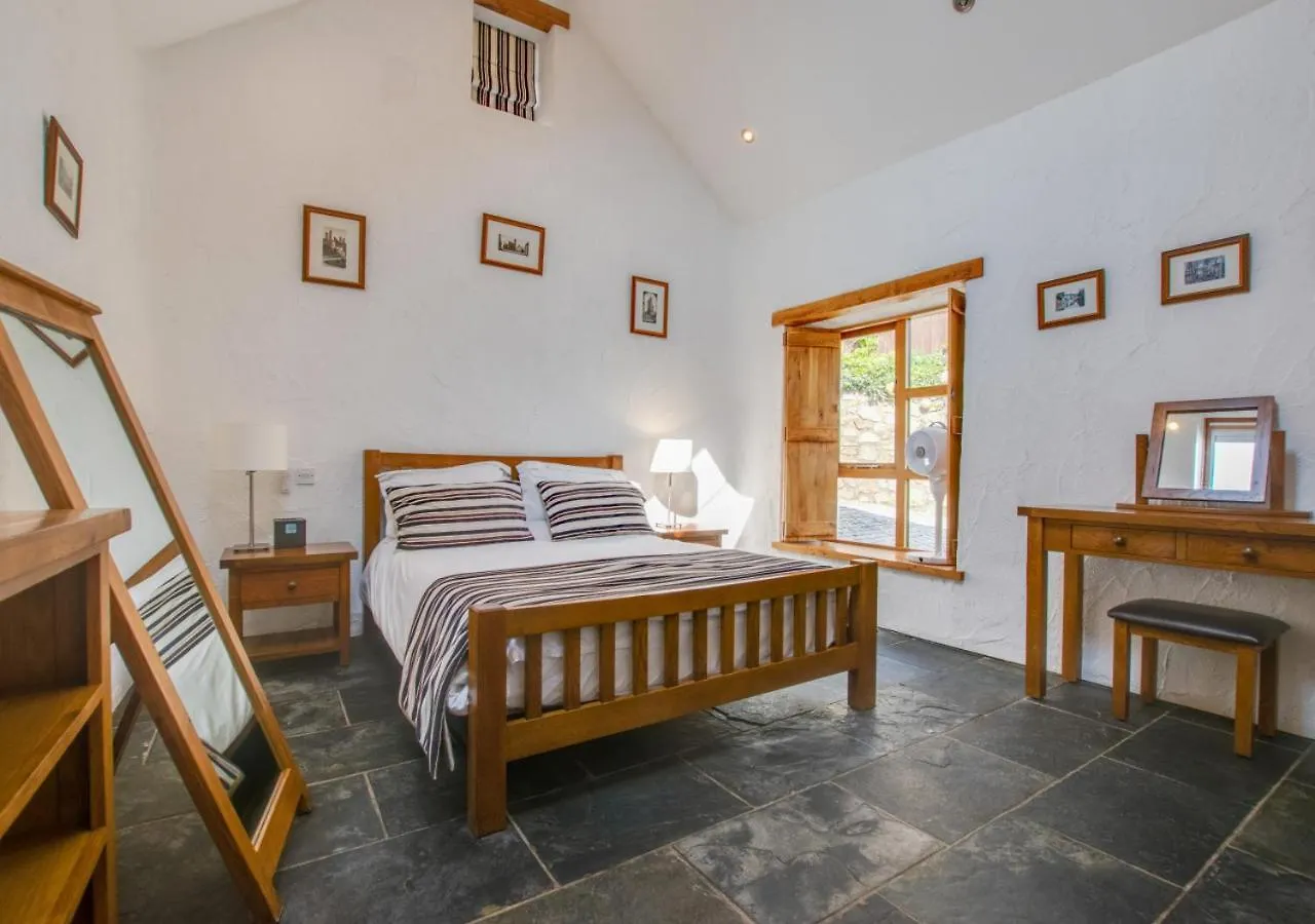 Slade Barn Villa Oxwich Holiday home