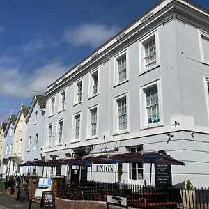  Inn The Farmers Union