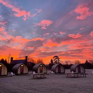 3* Hotel Rodway Hill Golf & Eco Pod
