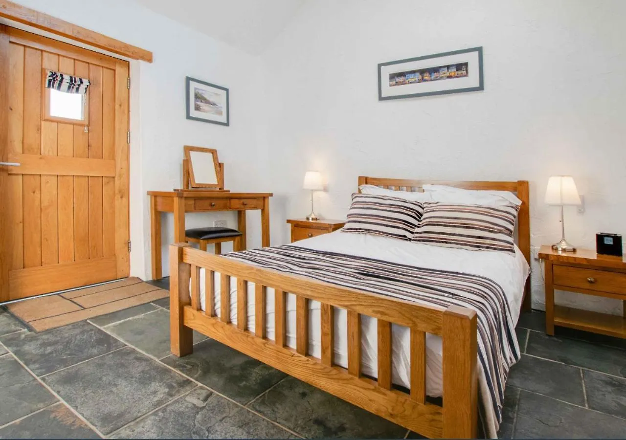 Slade Barn Villa Oxwich 0*,  United Kingdom